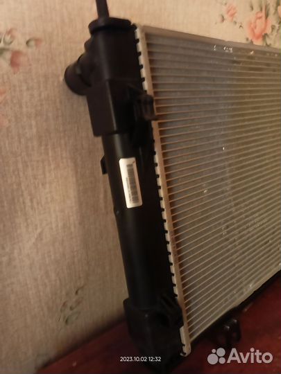 Продам радиатор охлаждения основной LADA granta