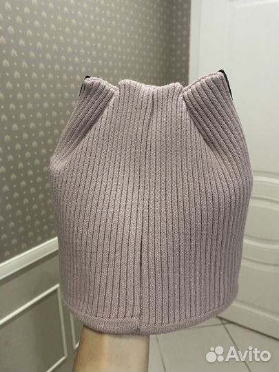 Шапочка женская теплая демисезонная