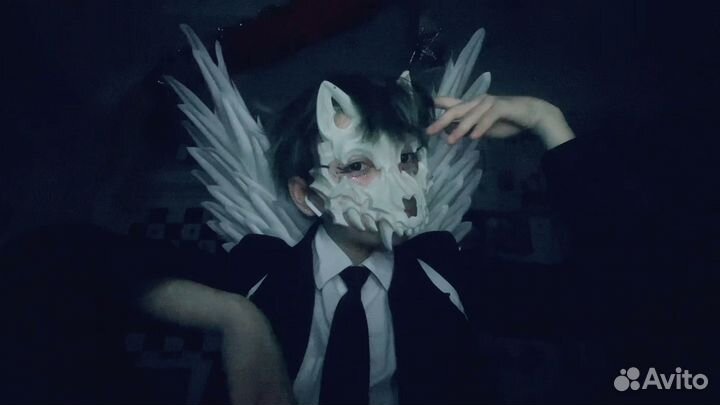 Крылья белые