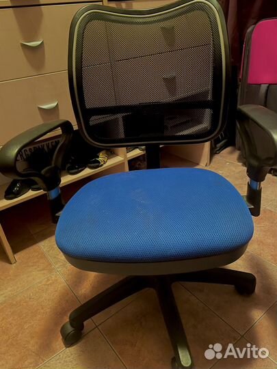 Компьютерное кресло