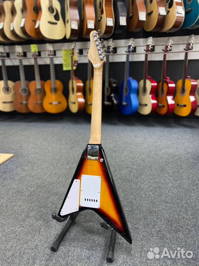 Электрогитара