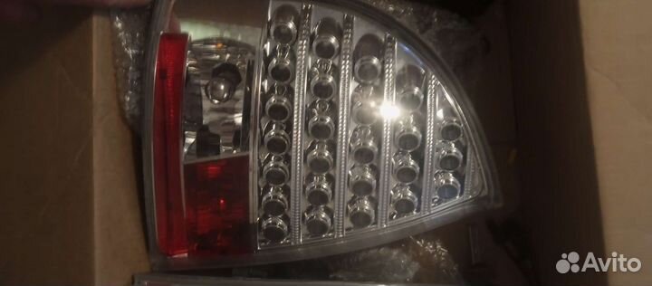 Заднии фонари на Лада Калина 1