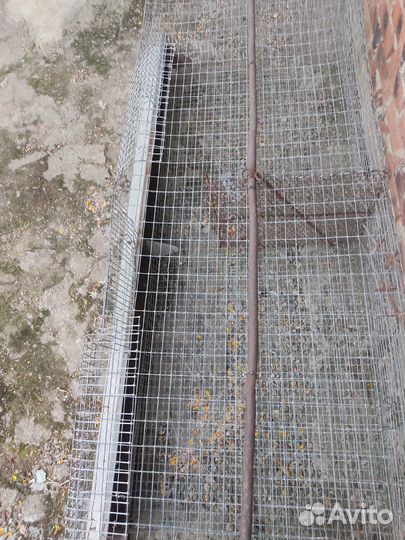 Большая клетка для птиц или кроликов