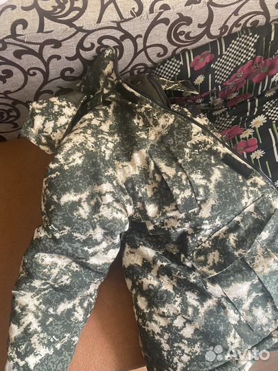 Костюм зимний в камуфляже комплект