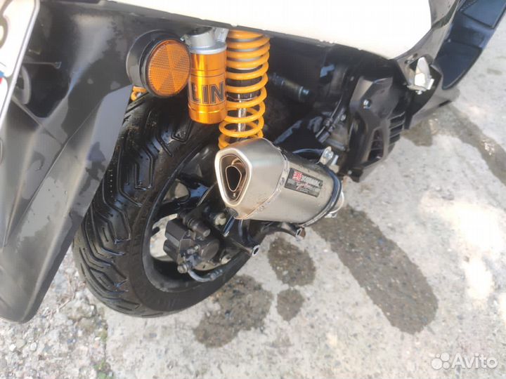 Глушитель для скутера Ямаха