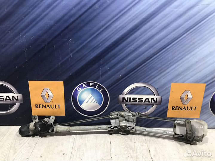 Трапеция стеклоочистителя дворников Nissan tiida