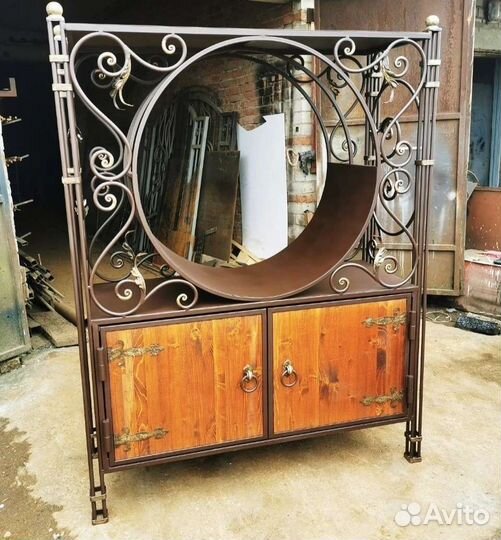 Дровница для камина