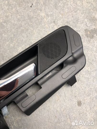 Ручка задняя левая Mercedes M W164