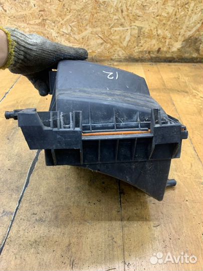 Корпус воздушного фильтра Opel Corsa C Z12XEP 2005