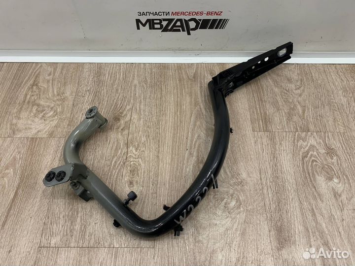 Петля багажника левая Mercedes W222