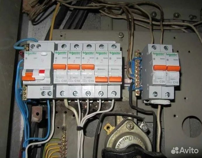 Выезд аварийного электрика на дом