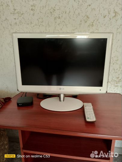 Телевизор с тумбой