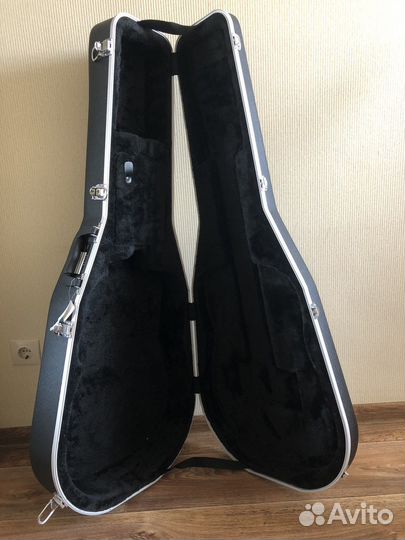 Кейс для гитары