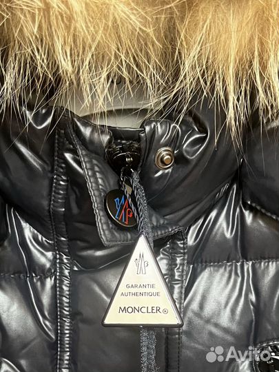 Новая. Куртка зимняя пуховик Moncler 3-4 г