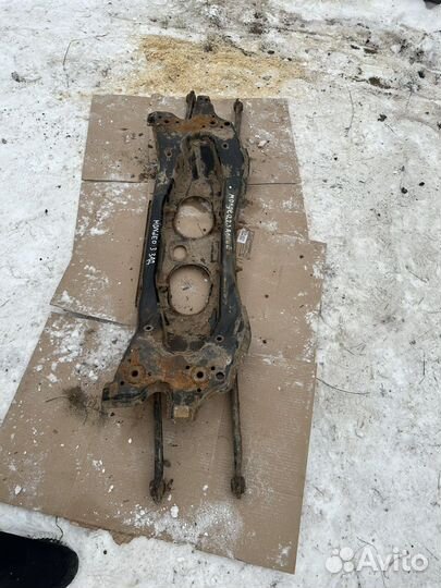 Задний подрамник Ford Mondeo 3