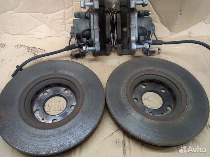 Передние суппорта с дисками audi A4 B7 312 мм