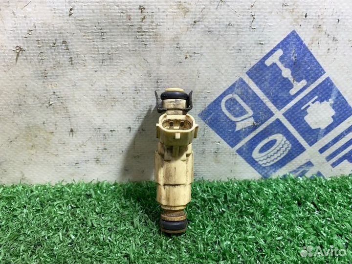 Форсунка топливная Kia Optima седан 2.0 G4KD 2012