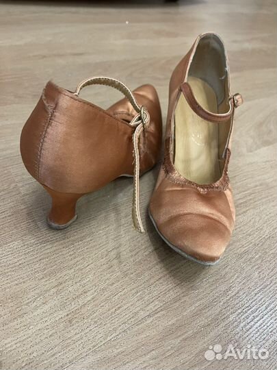 Туфли для танцев