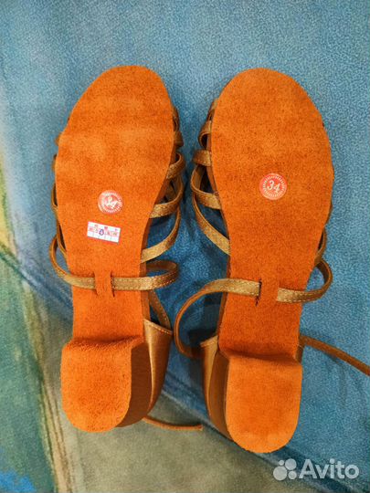 Туфли бальные для девочки