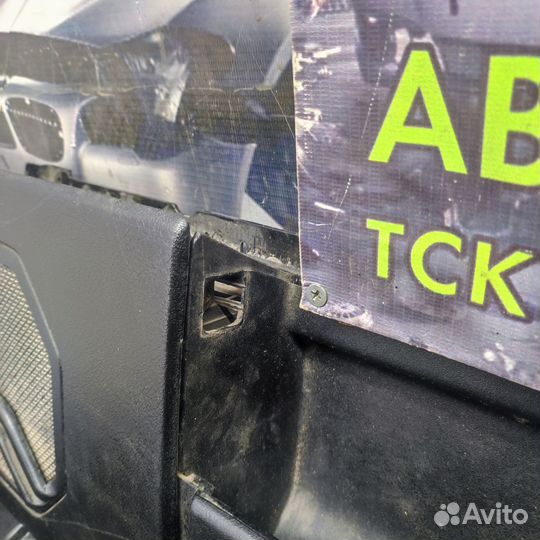 Чёрные карманы двери Volkswagen Passat B3