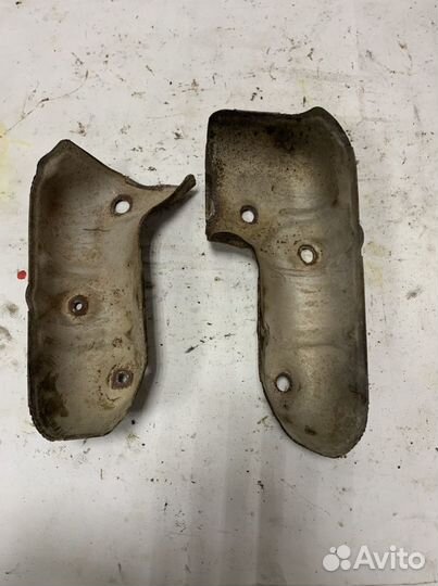 Тепло экран Pajero 2 (6G74 ) 3.5