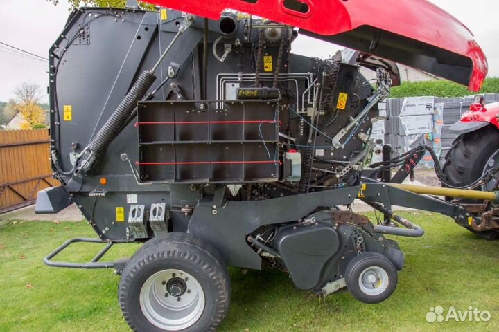 Пресс-подборщик Massey Ferguson Пресс-подборщик тюковый 1800 series, 2014