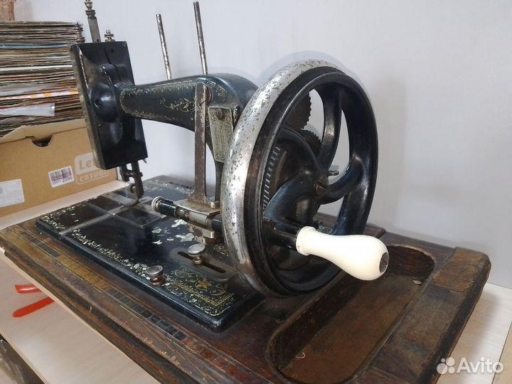 Швейная машинка Seidel & Naumann Dresden. Германия