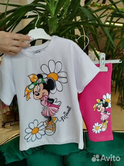 Костюм на девочку zara