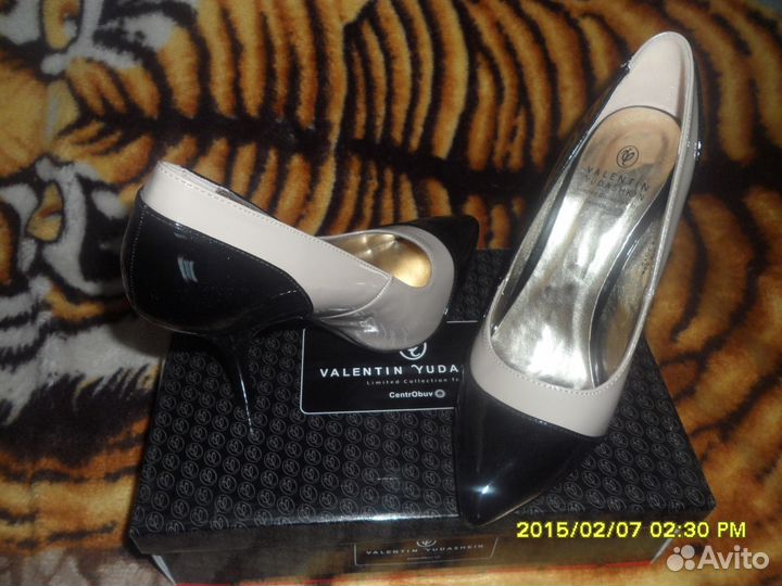 Продам новые туфли