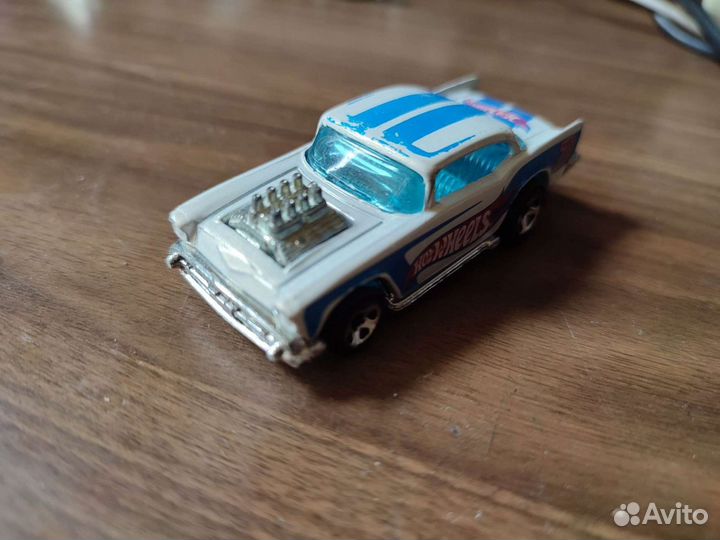 Hot Wheels машинка модель