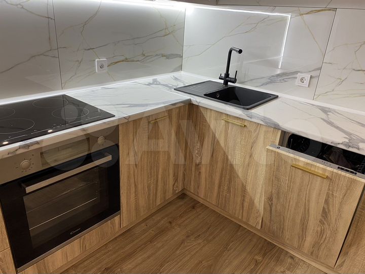 2-к. квартира, 45 м², 4/6 эт.