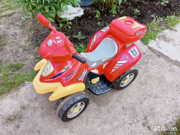 Электромобиль на аккумуляторе