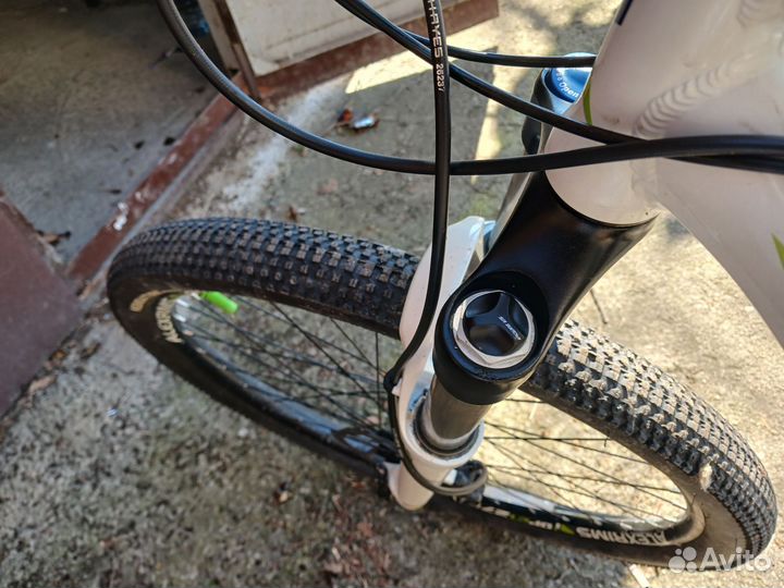 Велосипед mangoose tyax expert