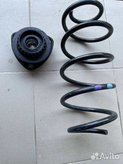 Продаю пружину