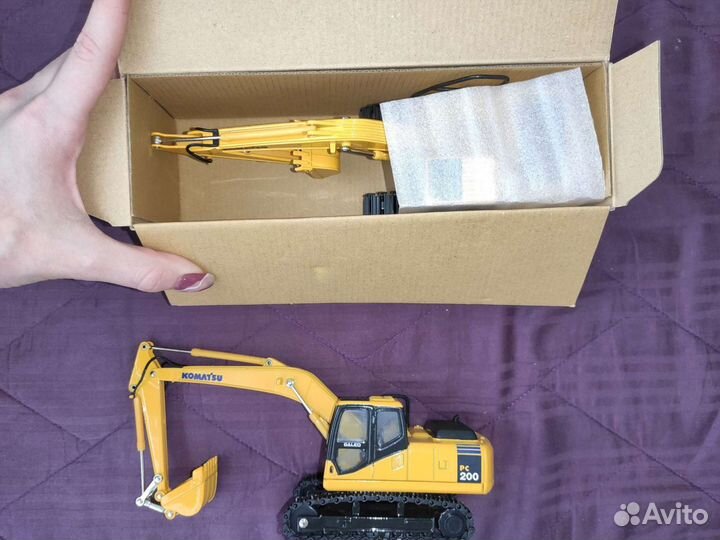 Масштабные модели техники Komatsu, новые