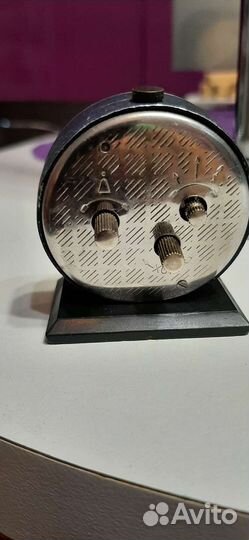 Часы будильник ракета настольные СССР
