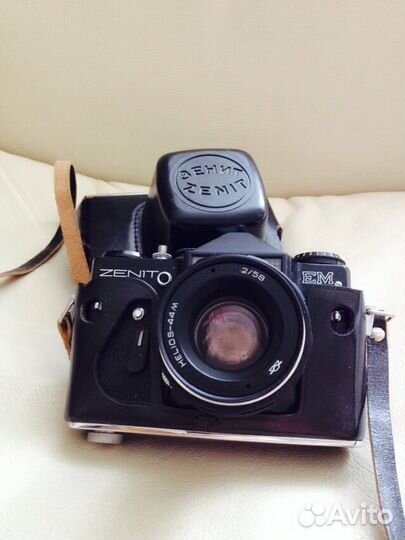 Фотоаппарат Зенит-ем с объективом Гелиос