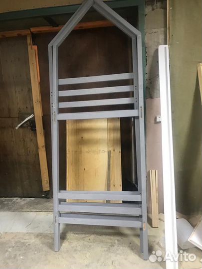 Кровать двухъярусная 180*80 домик