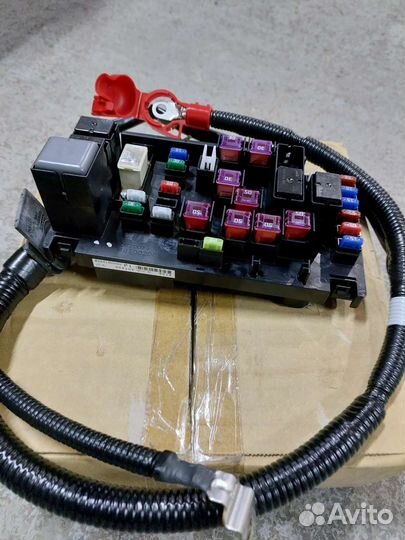 Новый блок предохранителей Subaru Forester 3