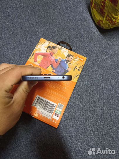 Мобильные телефоны tecno spark 10