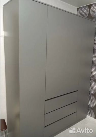 Шкаф распашной четырехдверный графит и Белый