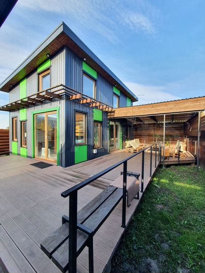 Дом 100 м² на участке 4 сот.