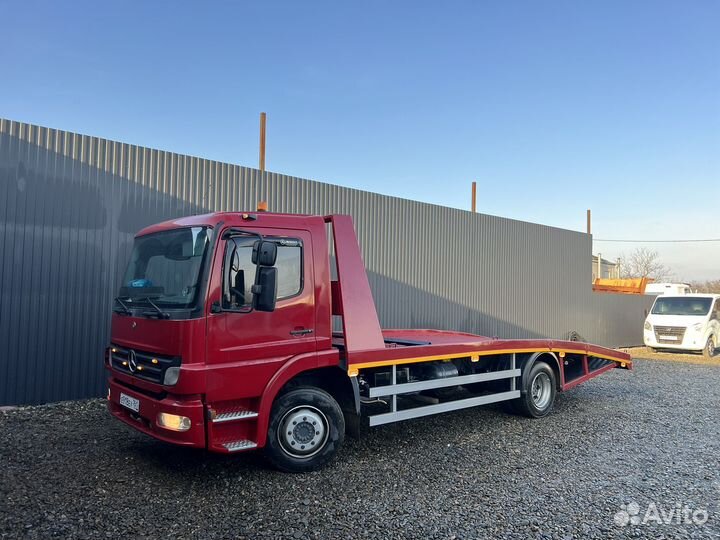 Эвакуаторная платформа на Атего