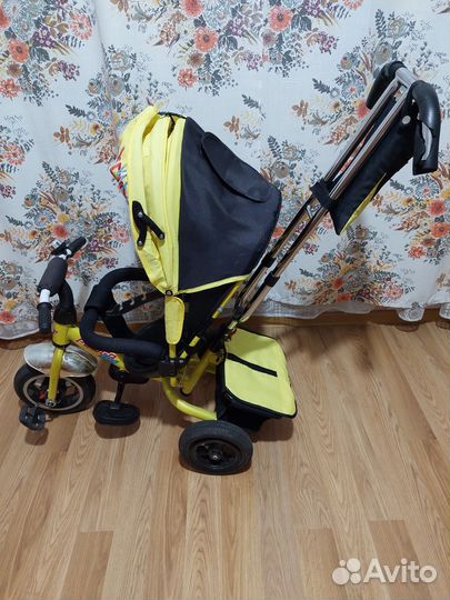 Детский 3х колесный велосипед с ручкой