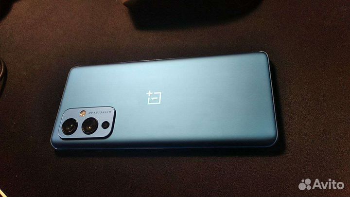 OnePlus 9, 8/128 ГБ