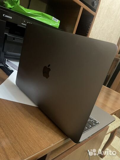 Macbook pro 13 2020 m1
