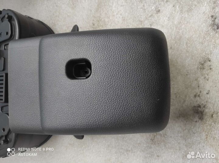 Кожух рулевой колонки Volkswagen Polo 5 рест