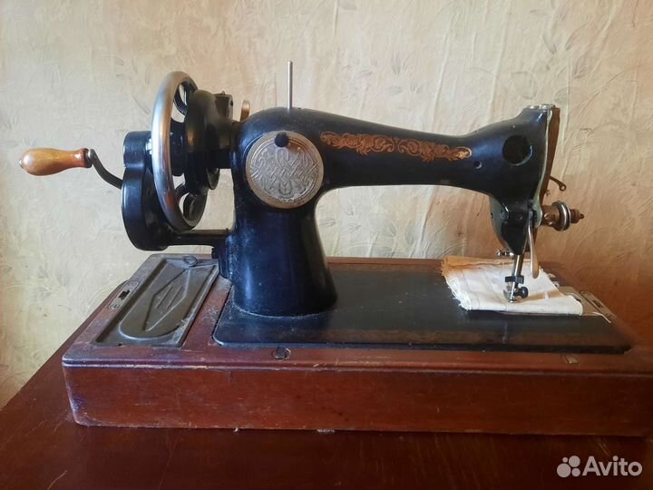 Швейная машинка пмз им Калинина