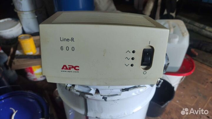 Стабилизатор напряжения бу