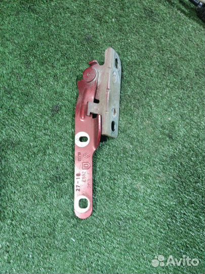 Петля капота левая LADA Largus Cross